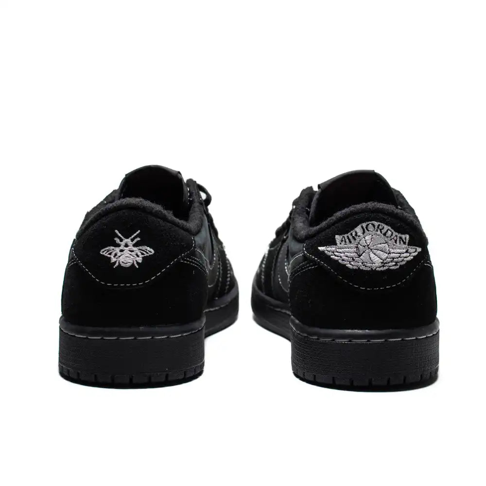 Retro Low Top Sneakers - Black Phantom